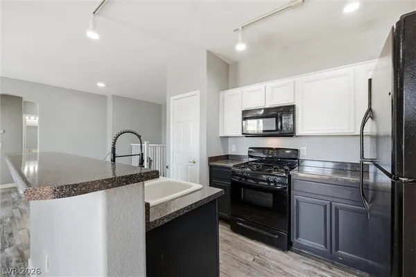 $230,000 | 3936 Smokey Fog Avenue, Unit 201, North Las Vegas, NV 89081