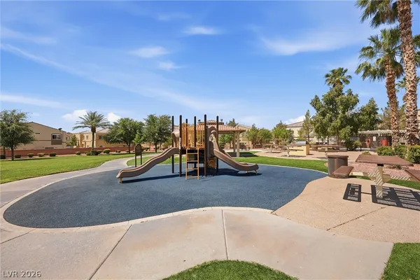 $230,000 | 3936 Smokey Fog Avenue, Unit 201, North Las Vegas, NV 89081