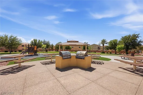$230,000 | 3936 Smokey Fog Avenue, Unit 201, North Las Vegas, NV 89081