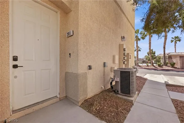 $230,000 | 3936 Smokey Fog Avenue, Unit 201, North Las Vegas, NV 89081