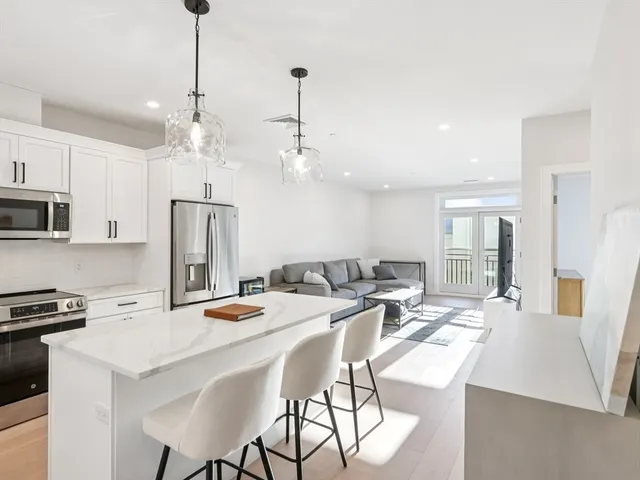 $510,000 | 62 Foundry Street, Unit 204, Wakefield, MA 01880