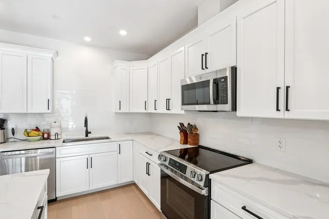 $510,000 | 62 Foundry Street, Unit 204, Wakefield, MA 01880