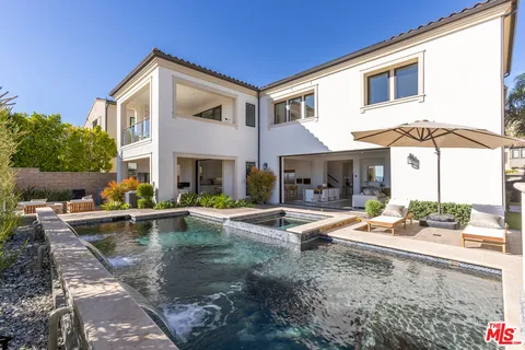 $2,975,000 | 20162 West Cromwell Way, Porter Ranch, CA 91326