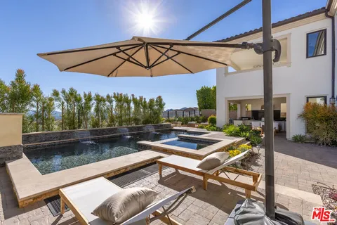 $2,975,000 | 20162 West Cromwell Way, Porter Ranch, CA 91326