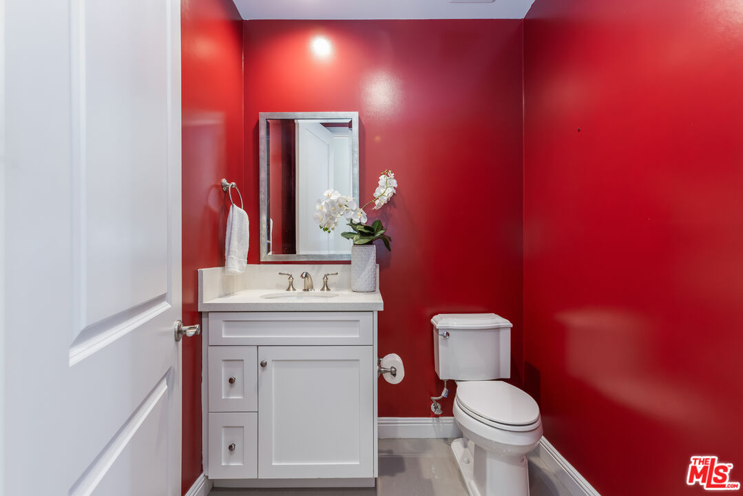 20162 West Cromwell Way Porter Ranch, CA 91326 - Photo 24 of 68