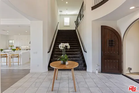 $2,975,000 | 20162 West Cromwell Way, Porter Ranch, CA 91326