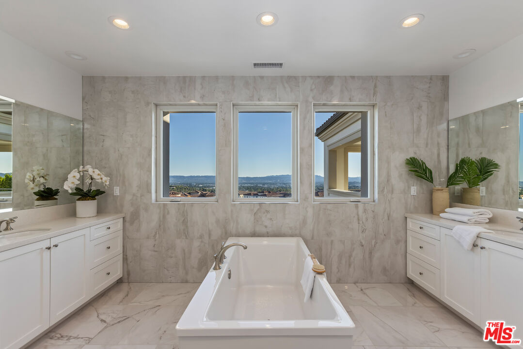 20162 West Cromwell Way Porter Ranch, CA 91326 - Photo 37 of 68