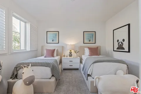 $2,975,000 | 20162 West Cromwell Way, Porter Ranch, CA 91326