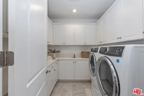 $2,975,000 | 20162 West Cromwell Way, Porter Ranch, CA 91326