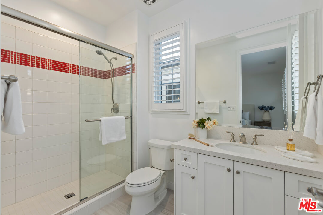 20162 West Cromwell Way Porter Ranch, CA 91326 - Photo 48 of 68