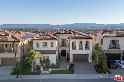 $2,975,000 | 20162 West Cromwell Way, Porter Ranch, CA 91326