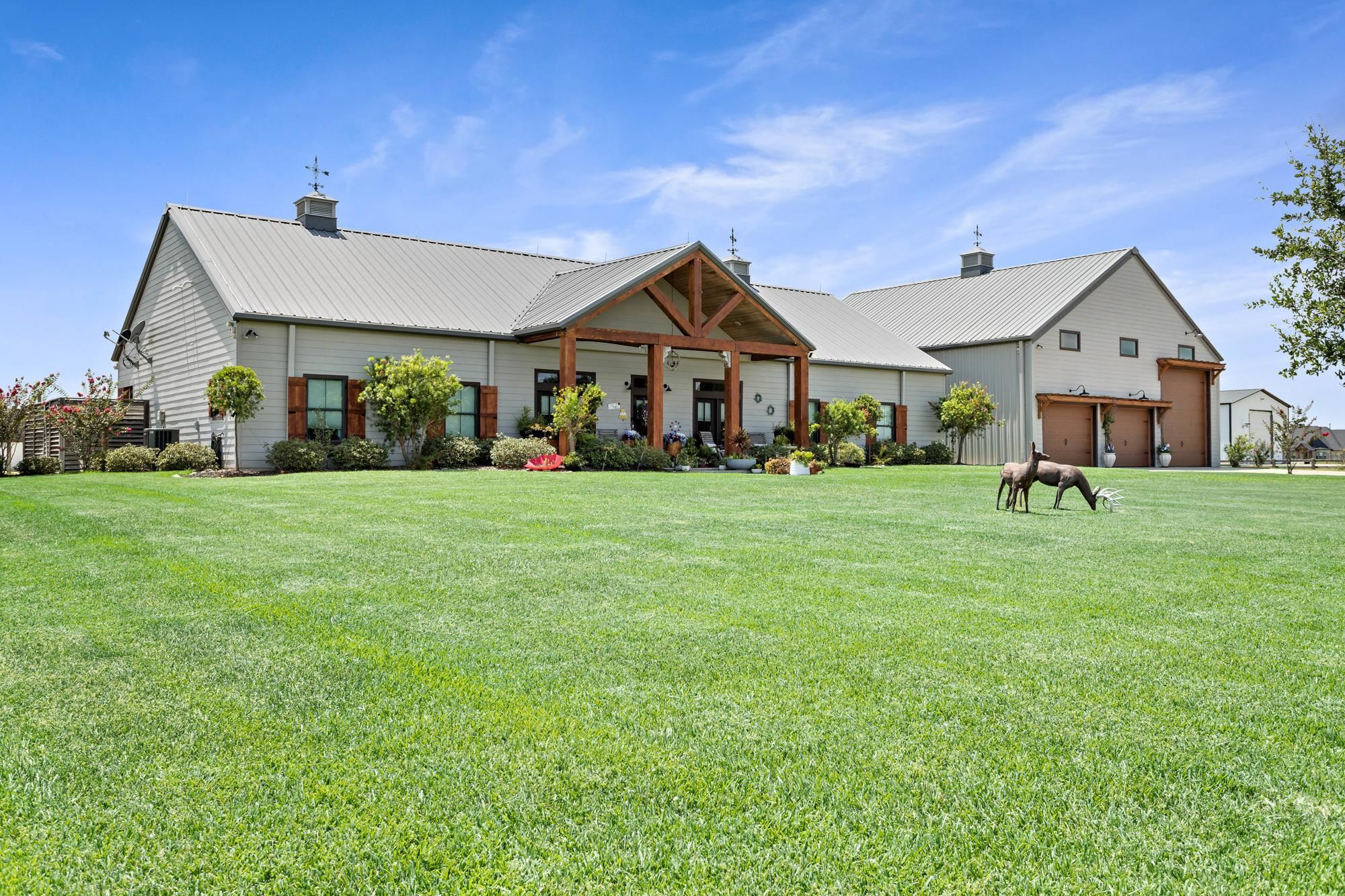 3890 South Pine Island Road Beaumont, TX 77713 - Photo 4 of 42