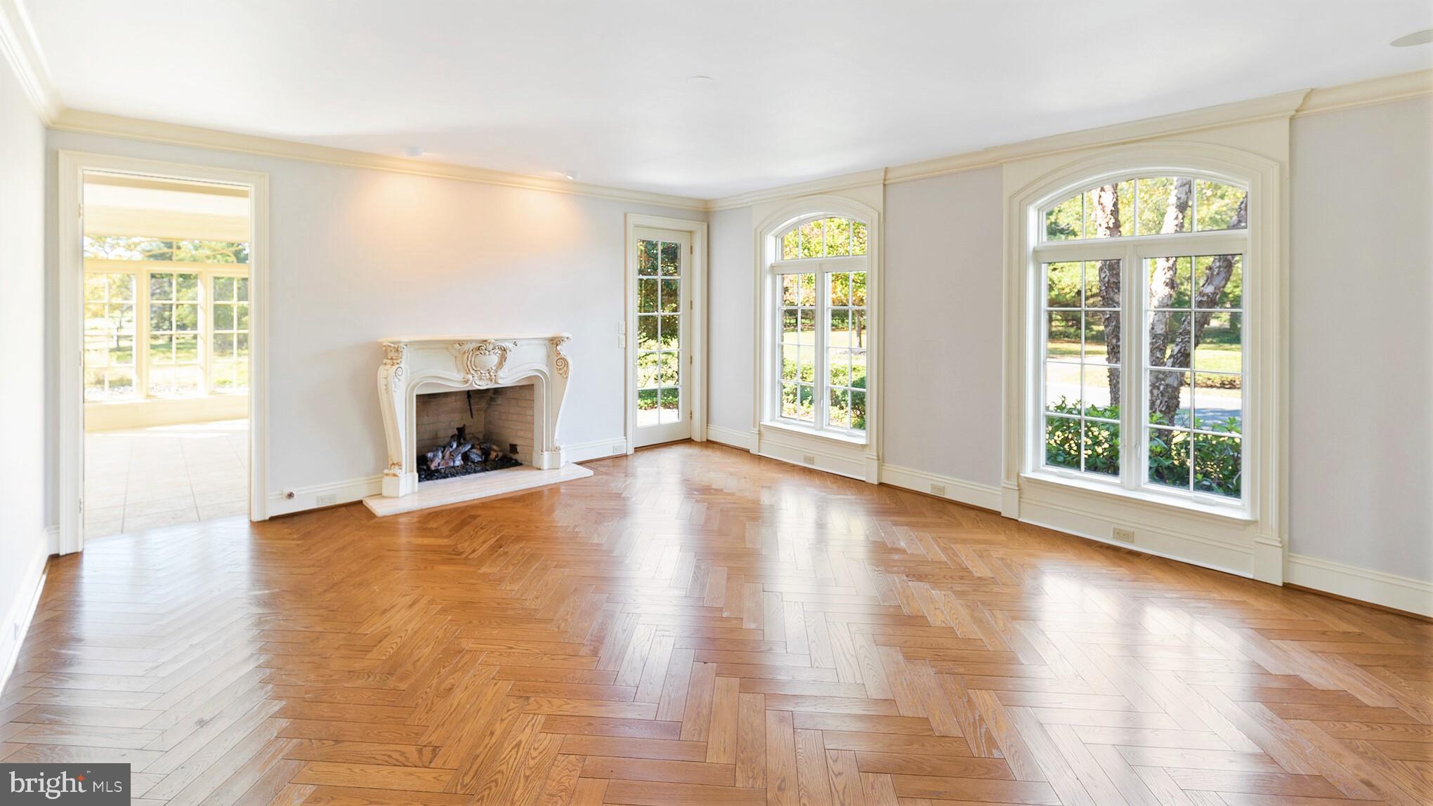 591 Sentinel Road Moorestown, NJ 08057 - Photo 5 of 38 Gallery Image 5