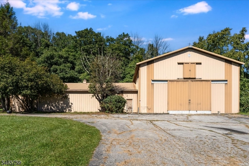 40 Fernwood Road Wantage, NJ 07461 - Photo 22 of 36 Gallery Image 22
