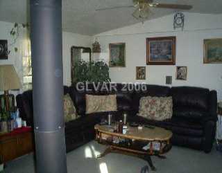 4050 Flamingo Road Pahrump, NV 89048 - Photo 3 of 4 Living Room.