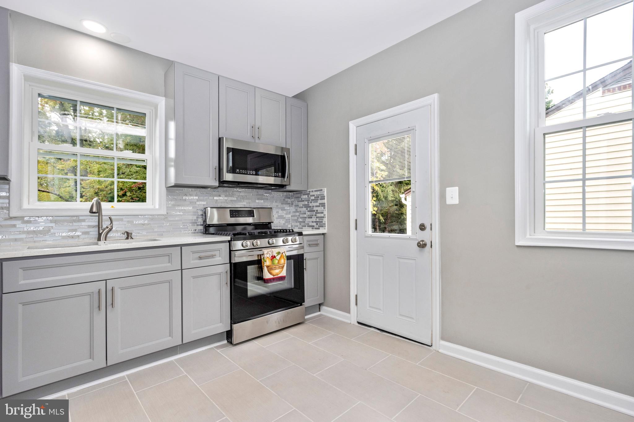 5923 Shady Spring Avenue Baltimore, MD 21237 - Photo 13 of 52 Gallery Image 13
