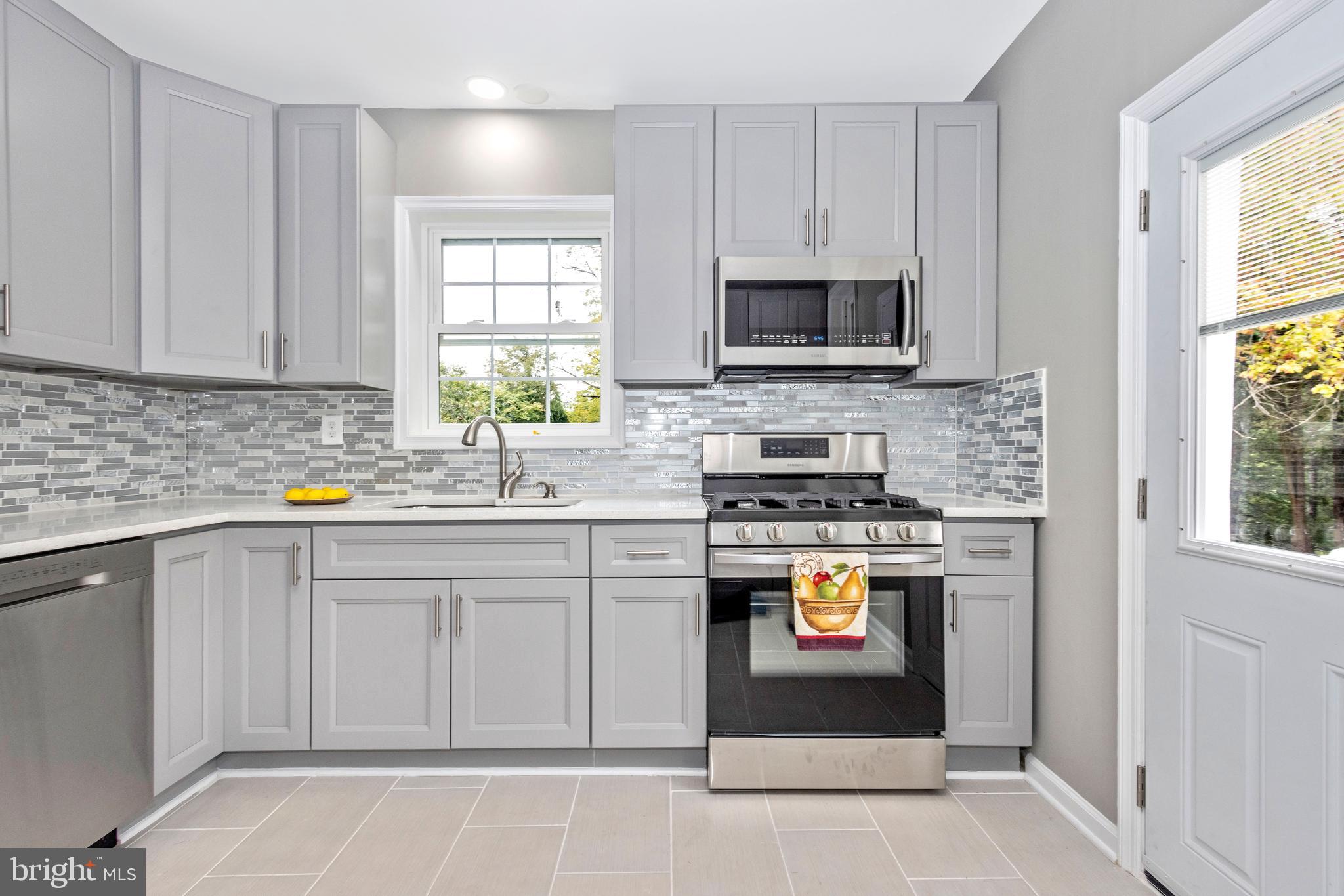 5923 Shady Spring Avenue Baltimore, MD 21237 - Photo 14 of 52 Gallery Image 14