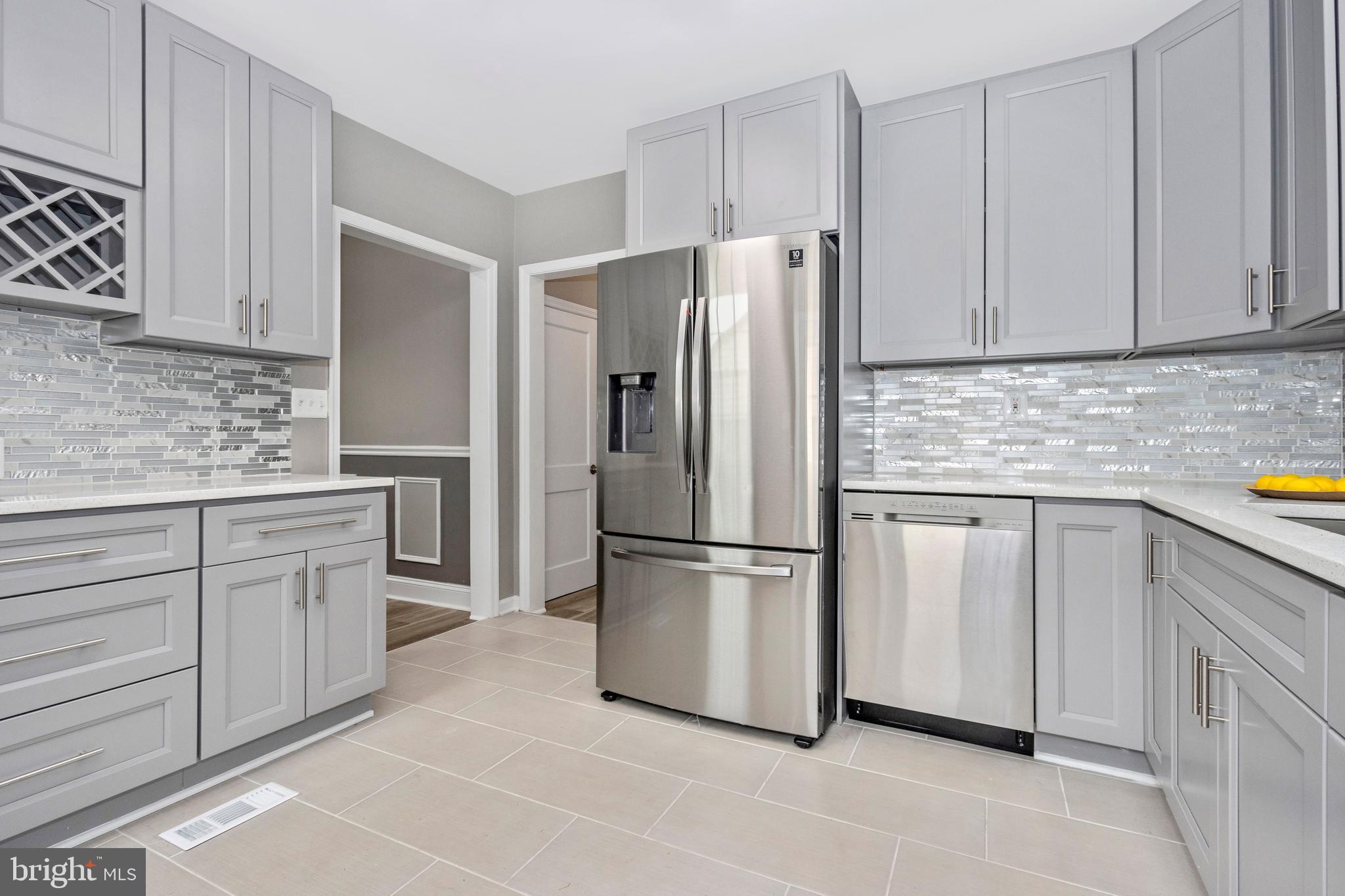 5923 Shady Spring Avenue Baltimore, MD 21237 - Photo 16 of 52 Gallery Image 16