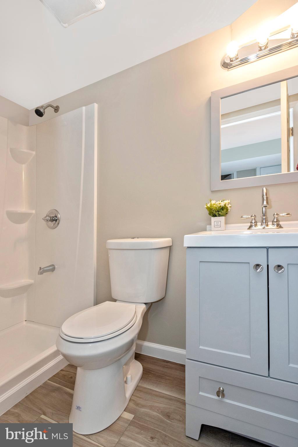 5923 Shady Spring Avenue Baltimore, MD 21237 - Photo 38 of 52 Gallery Image 38
