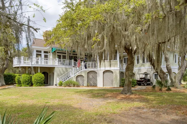 $1,950,000 | 110 Swan Point Road, Georgetown, SC 29440