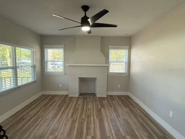 $2,500 | 8701 North Willow Avenue, Tampa, FL 33604