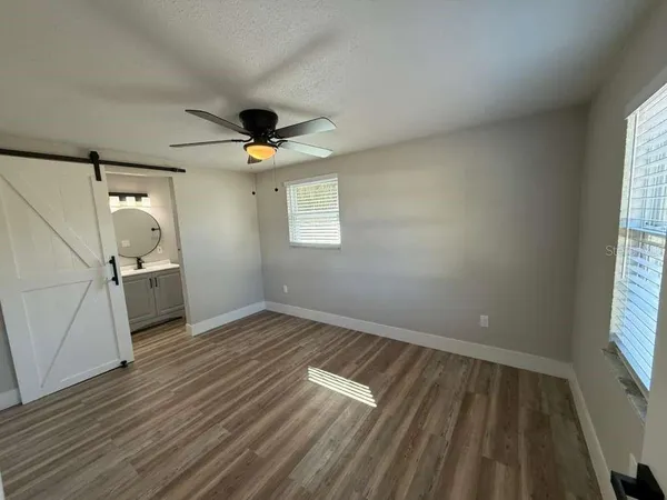 $2,500 | 8701 North Willow Avenue, Tampa, FL 33604