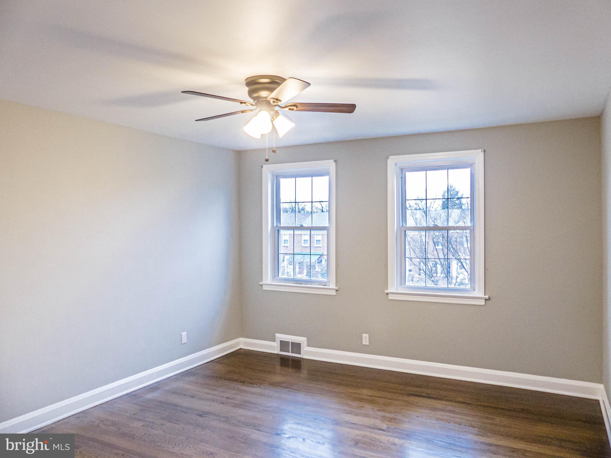 1846 Edgewood Road Baltimore, MD 21286 - Photo 5 of 11