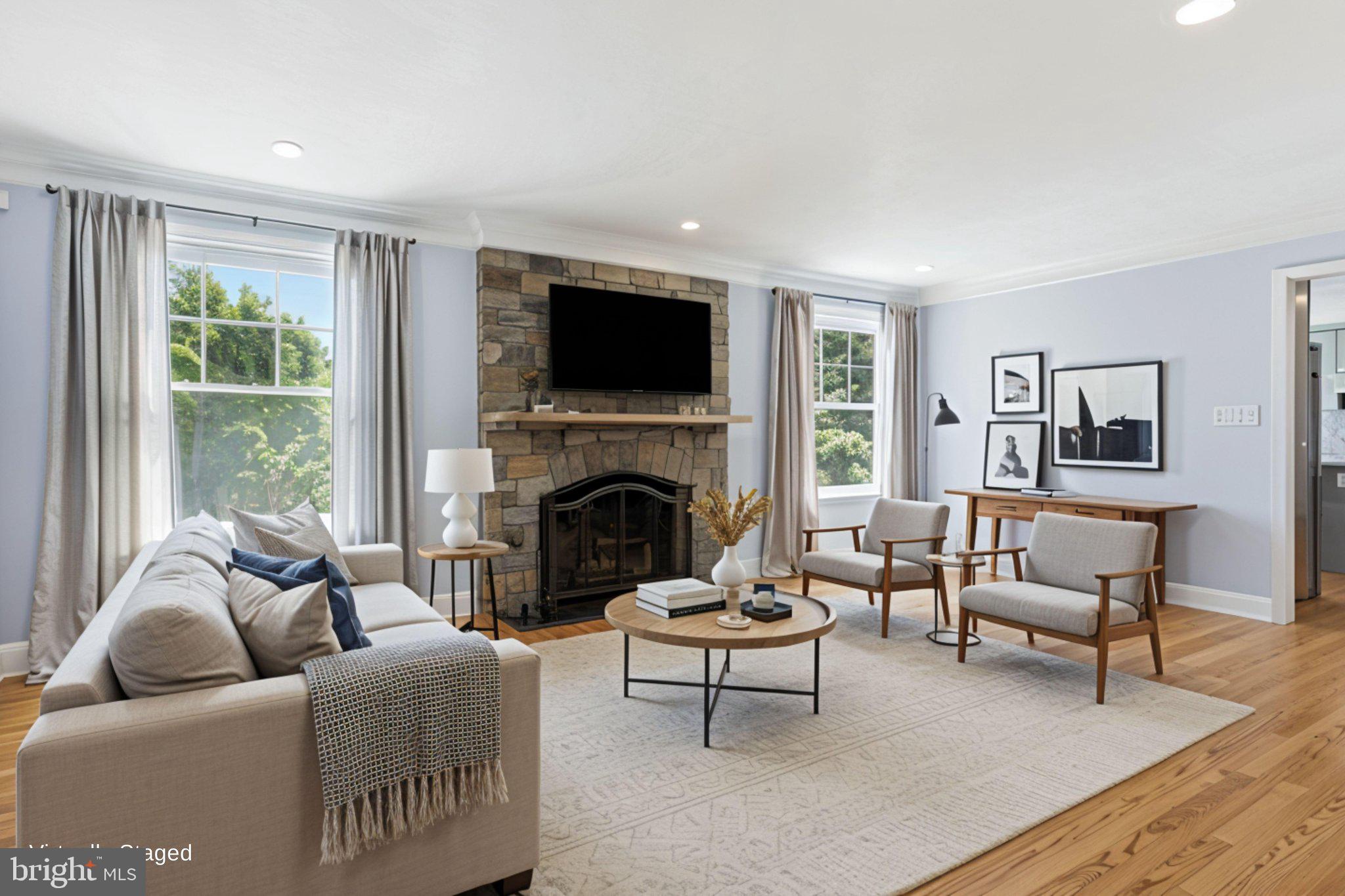 6012 Overlea Road Bethesda, MD 20816 - Photo 7 of 52 Living room Virtual Staging