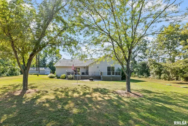 $320,000 | 6458 Bailey Road, Salem, IL 62881