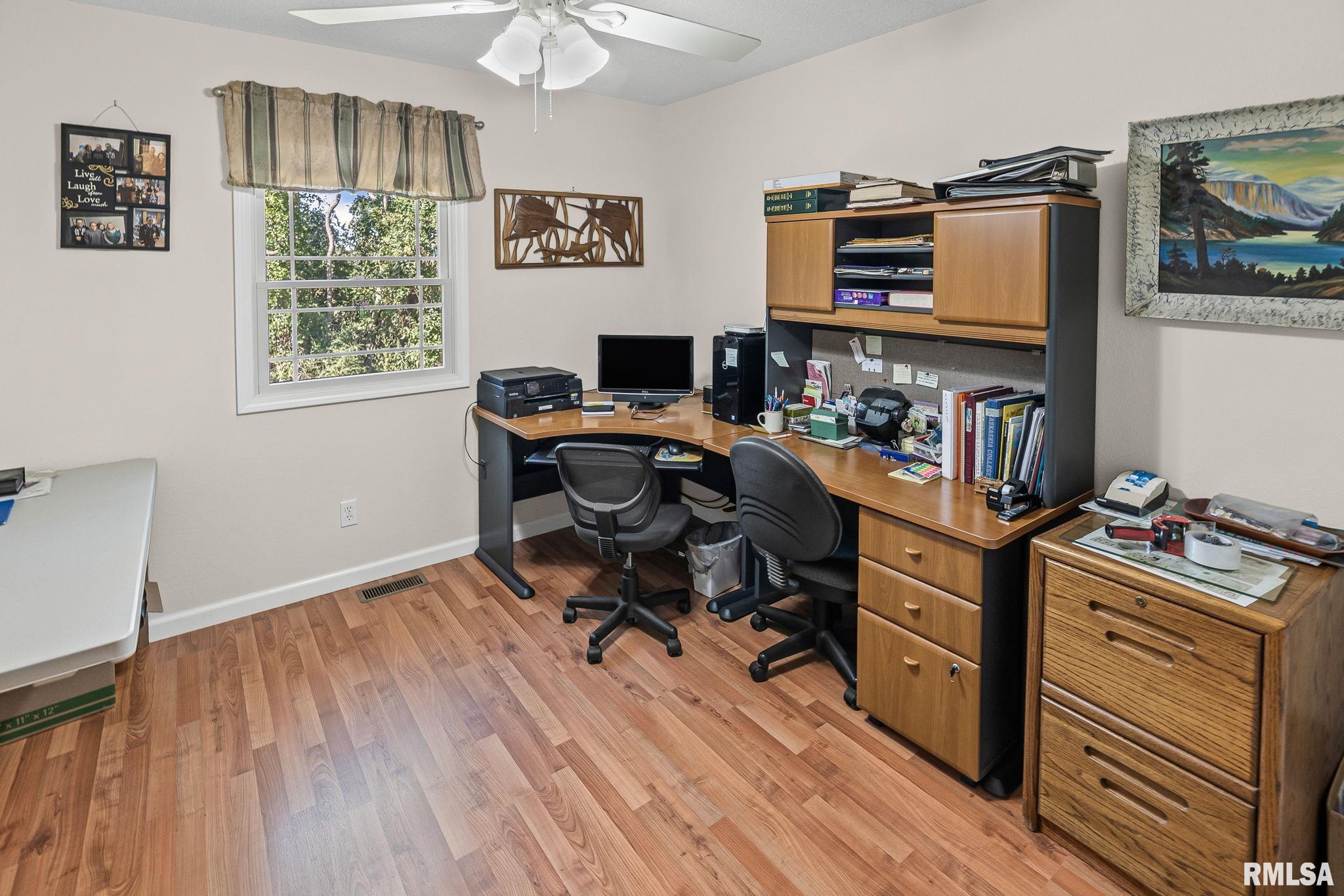 6458 Bailey Road Salem, IL 62881 - Photo 33 of 56