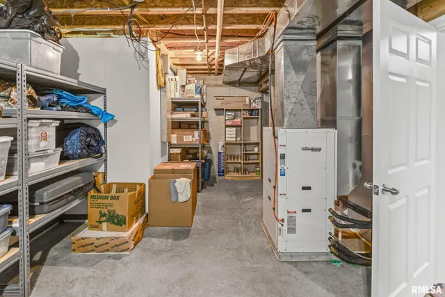 $320,000 | 6458 Bailey Road, Salem, IL 62881