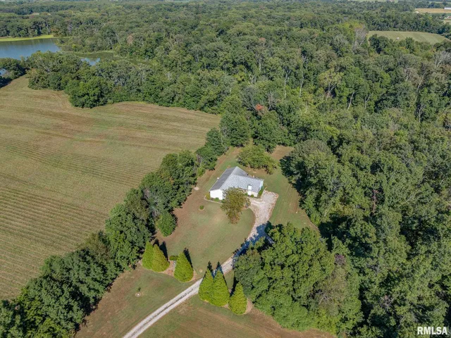 $320,000 | 6458 Bailey Road, Salem, IL 62881