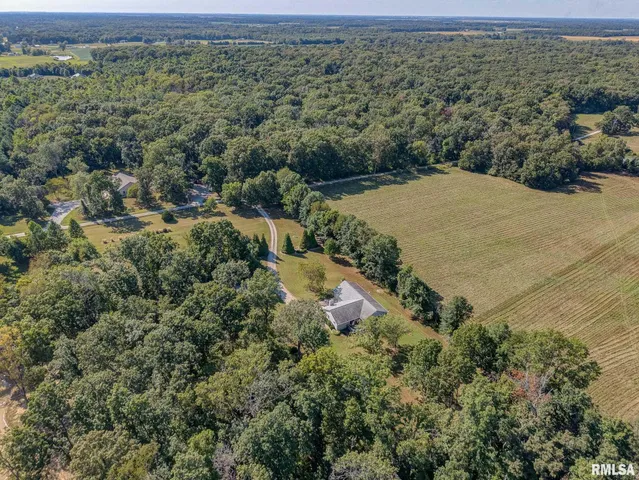 $320,000 | 6458 Bailey Road, Salem, IL 62881