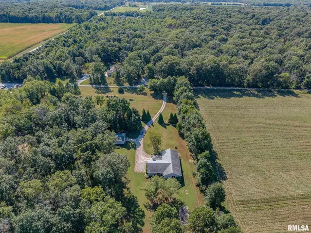 $320,000 | 6458 Bailey Road, Salem, IL 62881