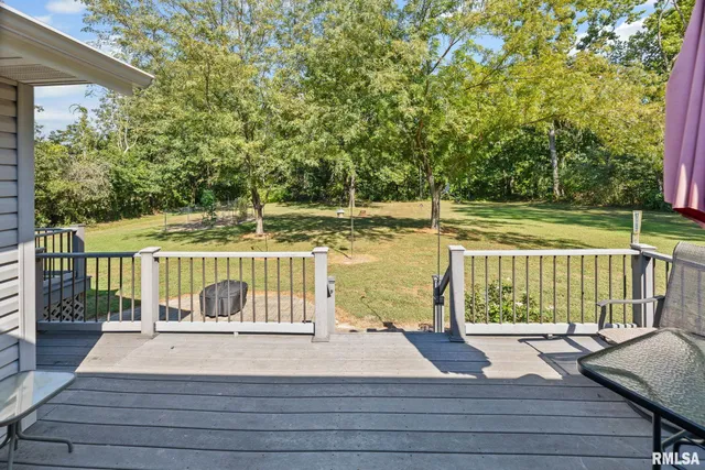 $320,000 | 6458 Bailey Road, Salem, IL 62881