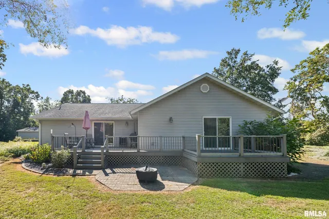 $320,000 | 6458 Bailey Road, Salem, IL 62881