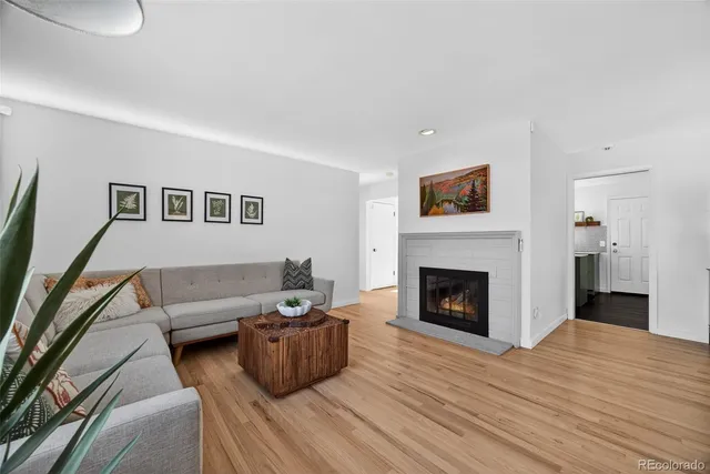 $725,000 | 6927 South Madison Way, Centennial, CO 80122