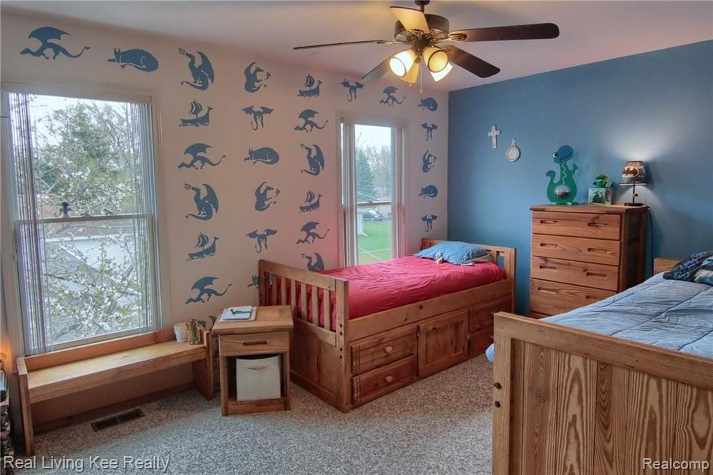 2317 Culbertson Avenue Rochester, MI 48307 - Photo 22 of 32