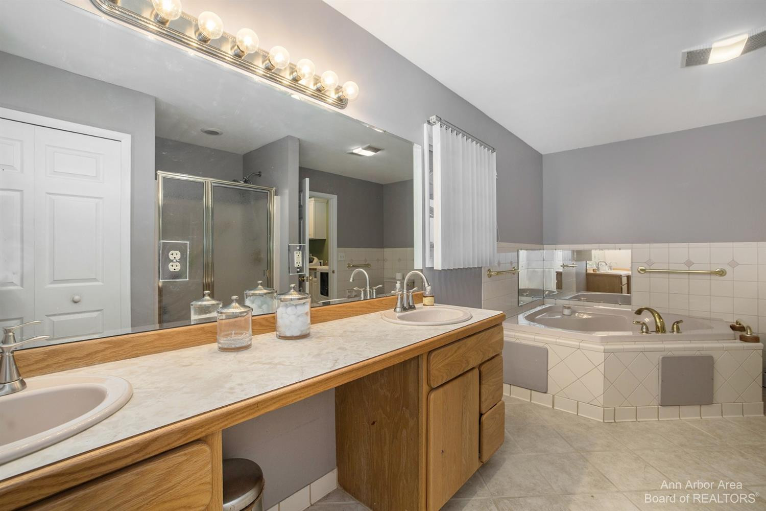 1600 Taylor Road Tecumseh, MI 49286 - Photo 19 of 54 Photo 19