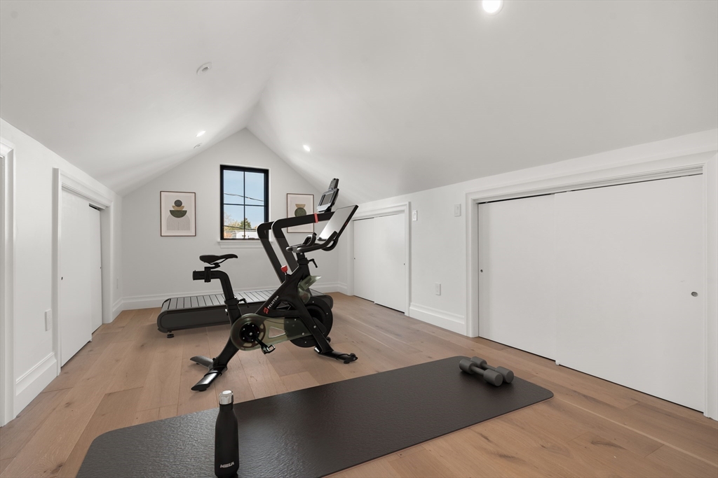 233 Powder House Boulevard Somerville, MA 02144 - Photo 29 of 40