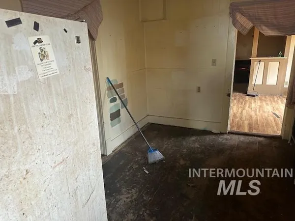 $175,000 | 8401 West Idaho Boulevard, Letha, ID 83636