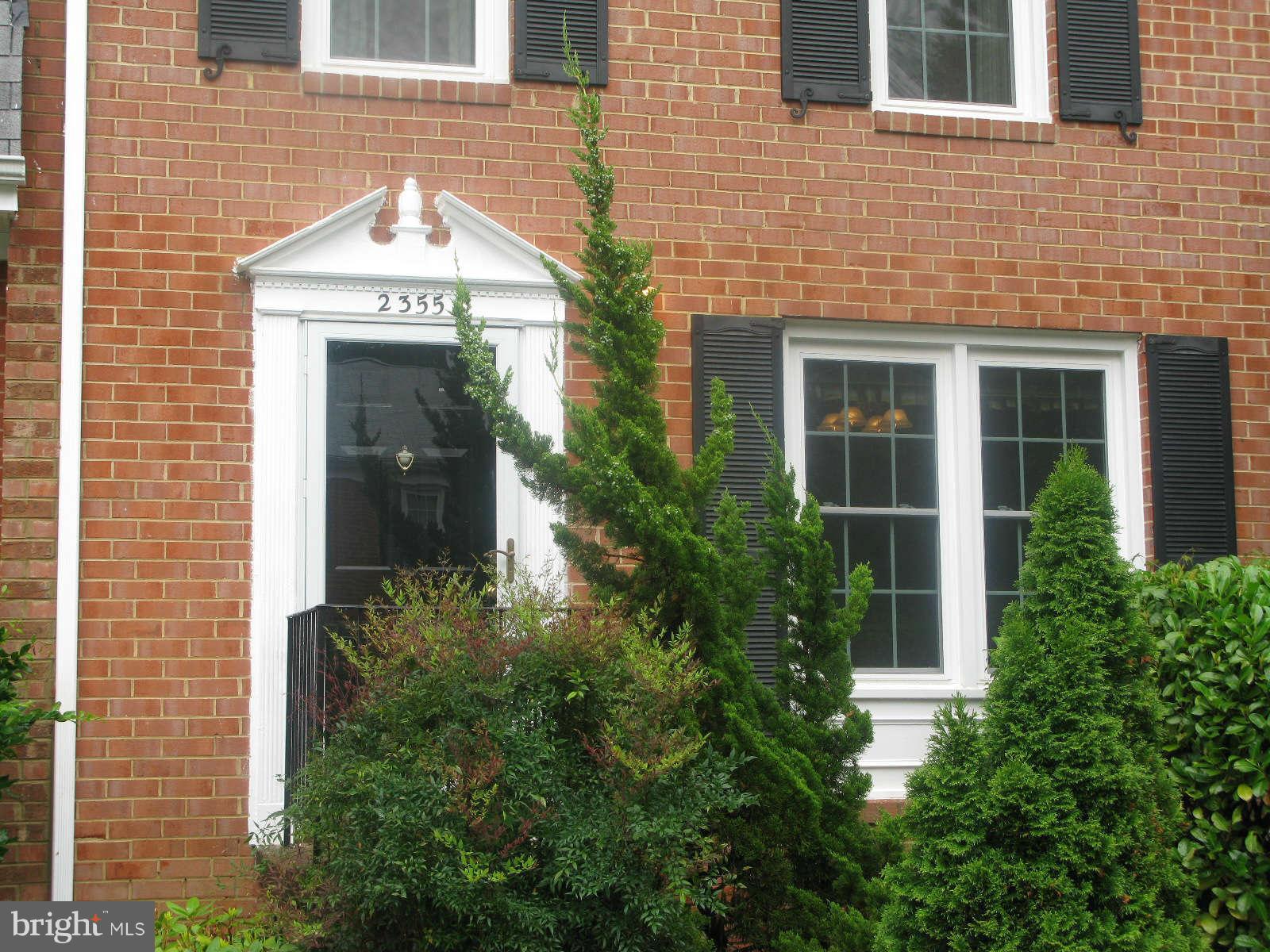 2355 Horseferry Court Reston, VA 20191 - Photo 1 of 28 Exterior Front