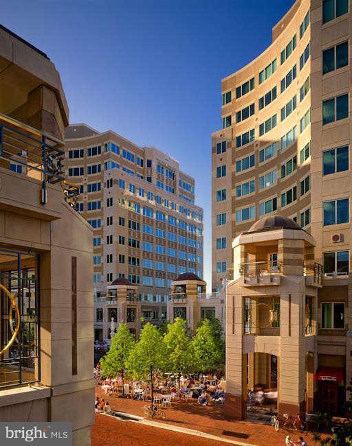 2355 Horseferry Court Reston, VA 20191 - Photo 27 of 28 Reston Town Center