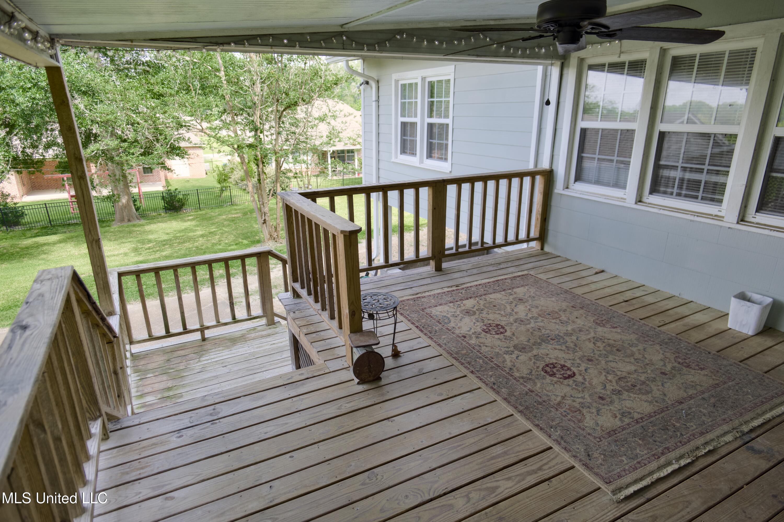 392 Ashburn Street Natchez, MS 39120 - Photo 19 of 29 P1190564