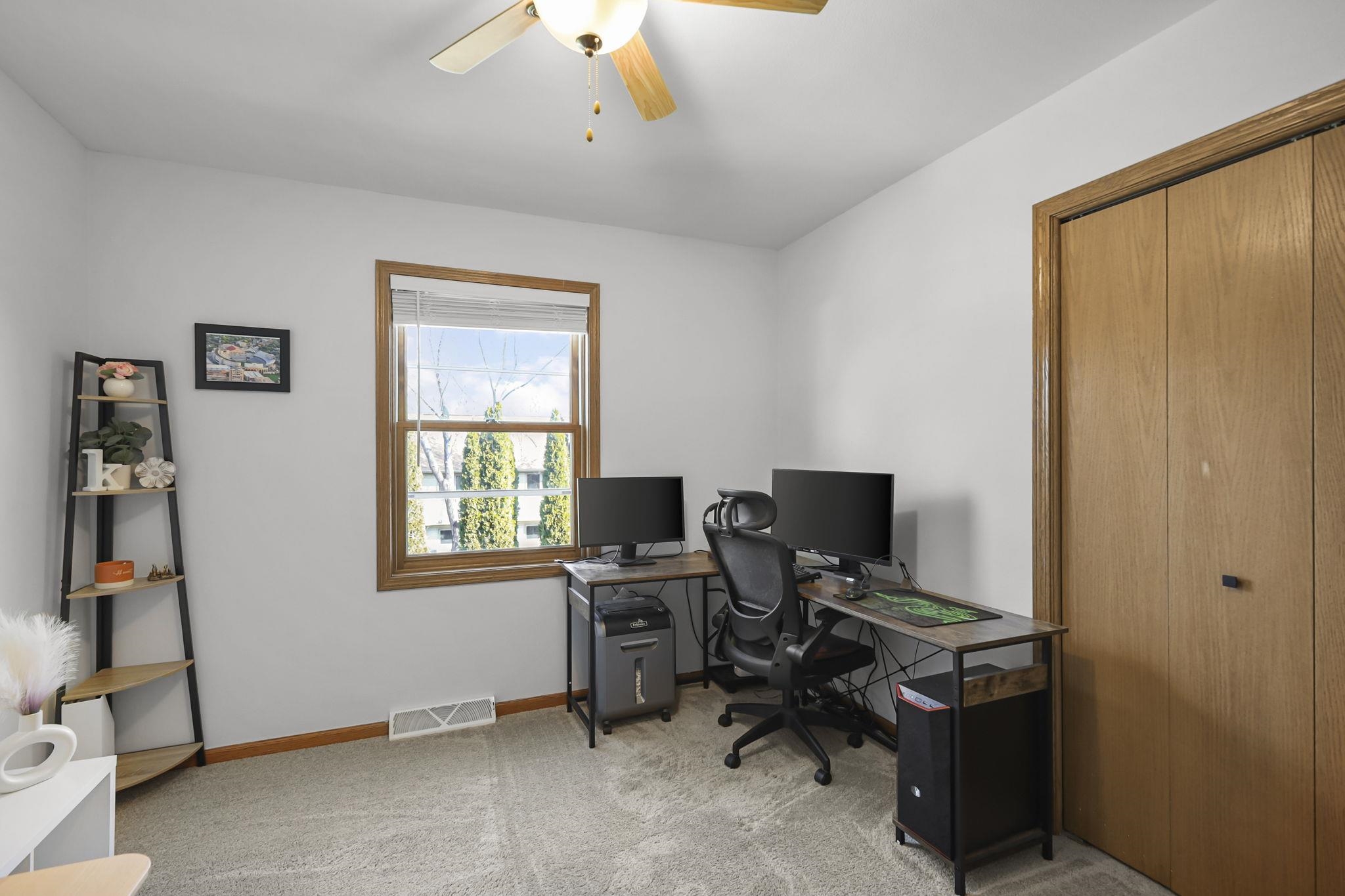 6318 7 Pines Avenue Madison, WI 53718 - Photo 19 of 39