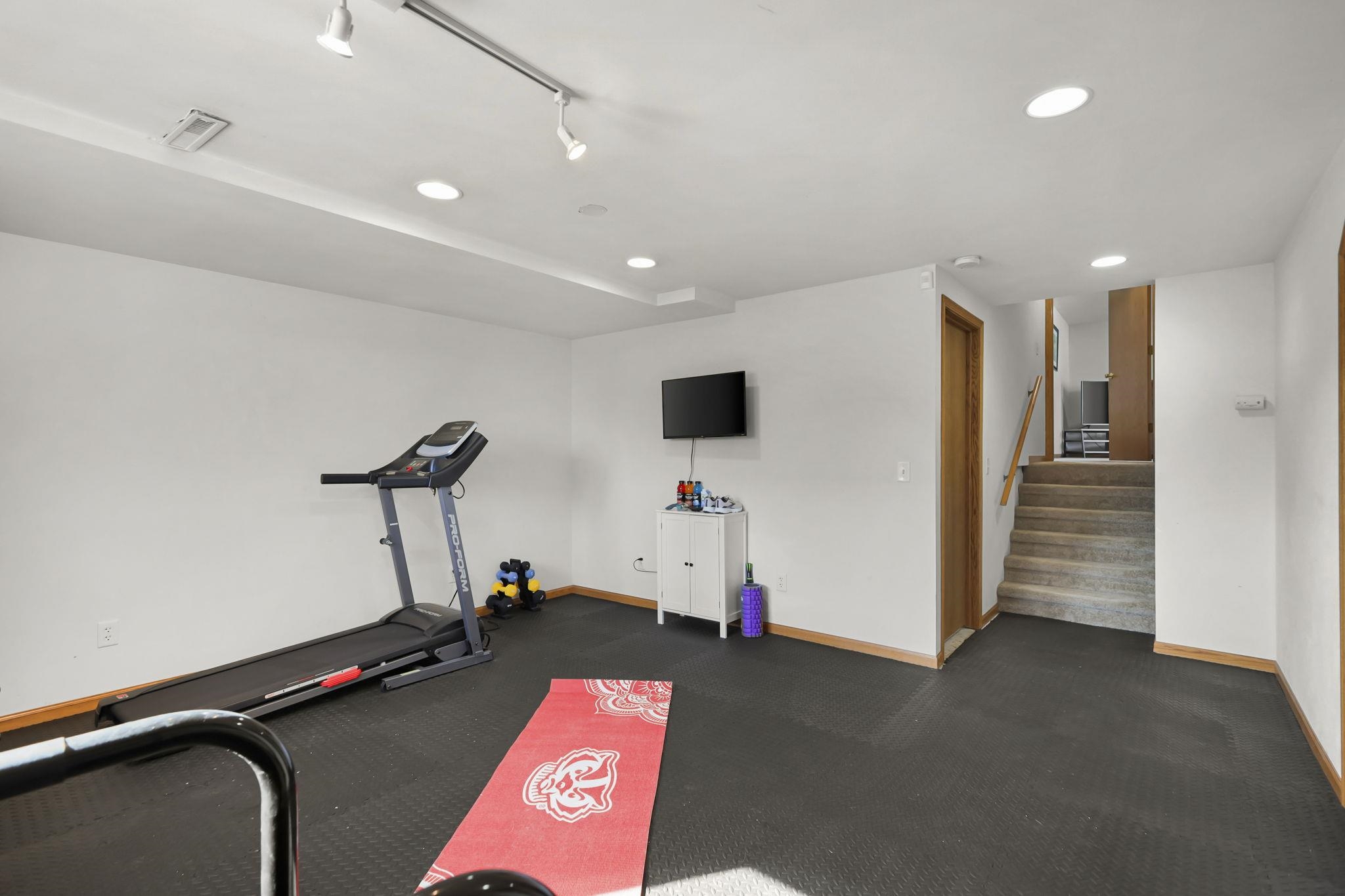 6318 7 Pines Avenue Madison, WI 53718 - Photo 28 of 39