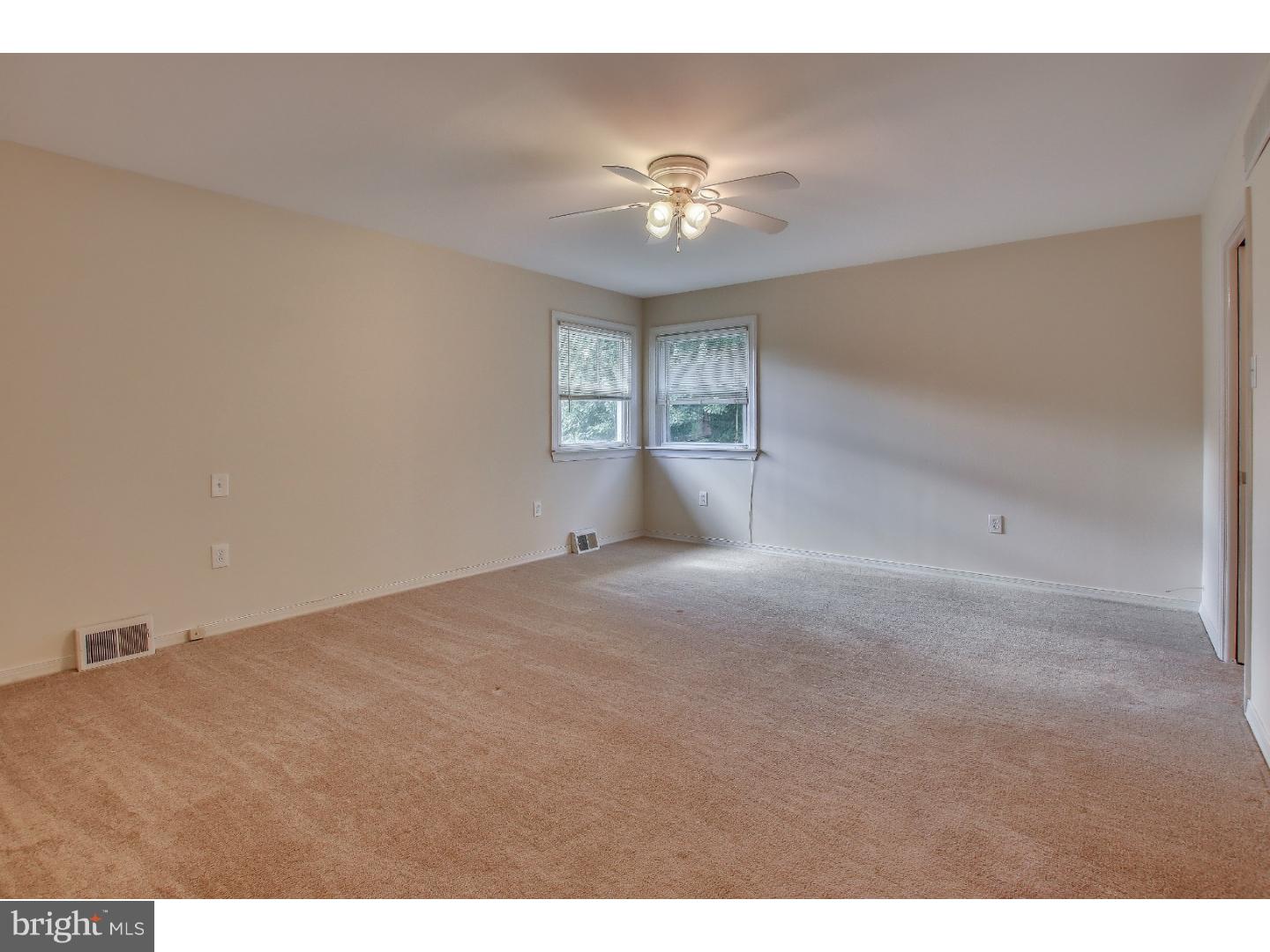 641 Linton Road Huntingdon Valley, PA 19006 - Photo 14 of 25 Master Bedroom