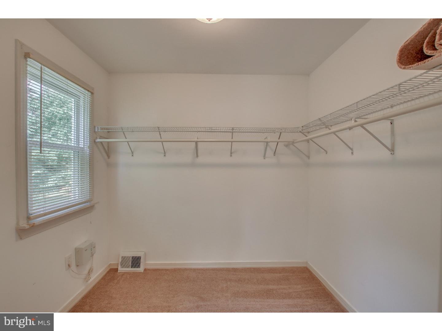 641 Linton Road Huntingdon Valley, PA 19006 - Photo 18 of 25 Walk-in Closet