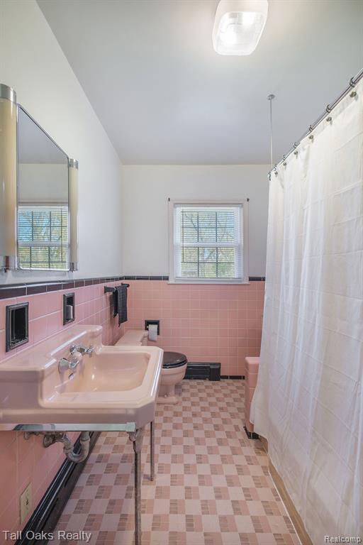 8239 Davison Road Davison, MI 48423 - Photo 25 of 40