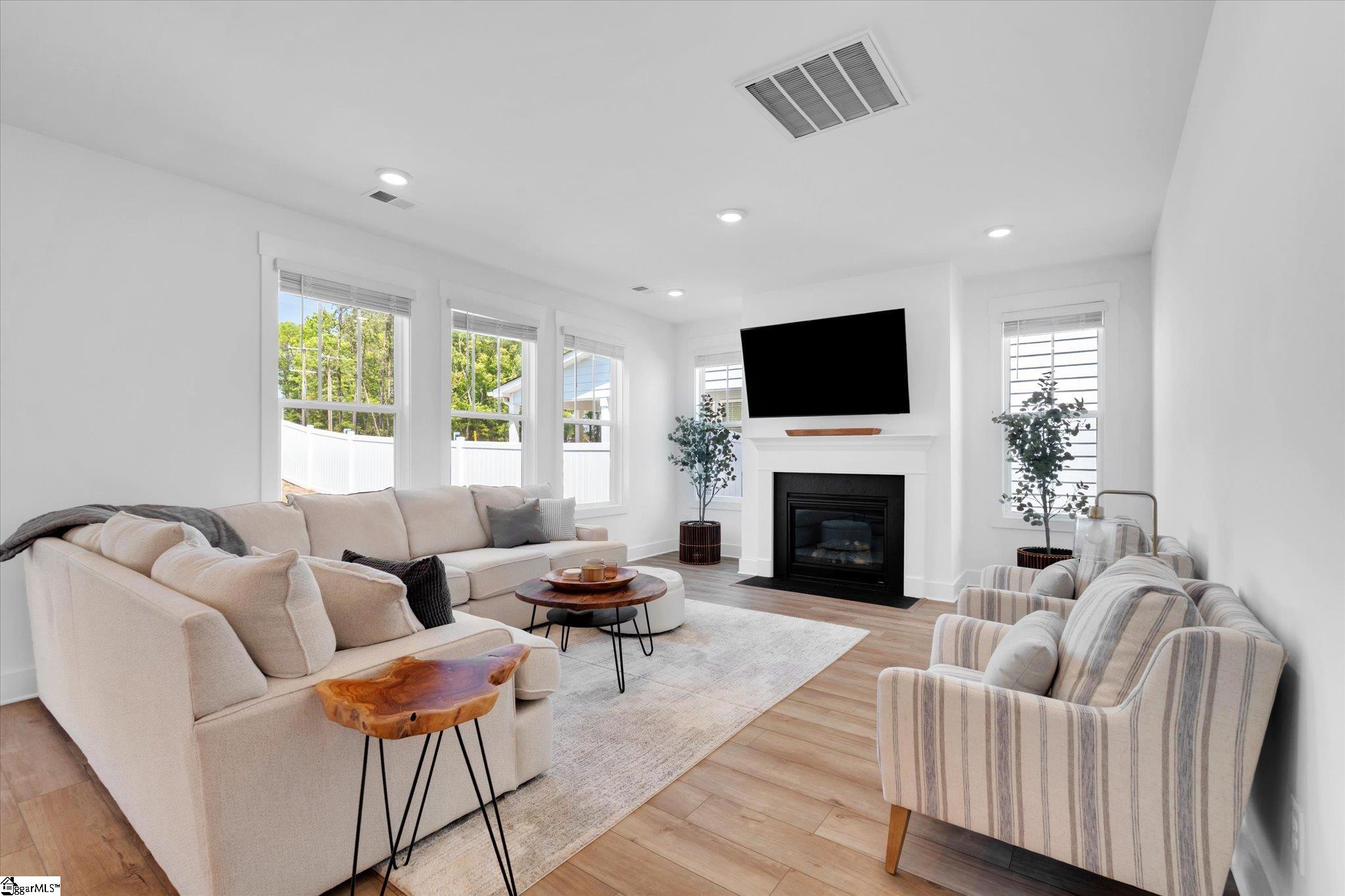 102 Moorish Circle Fountain Inn, SC 29644 - Photo 12 of 35